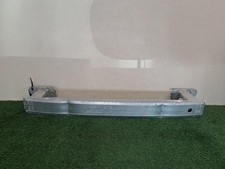 Renfort pare choc avant