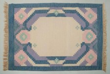Tapis suédois tissé à la