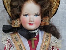 GRANDE POUPÉE RÉGIONALE 23