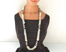 COLLIER DE COQUILLAGES