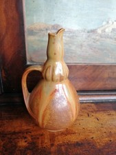 Petit vase forme originale en