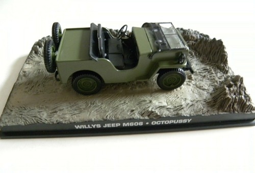 Miniature james bond 007 - 1/43,
