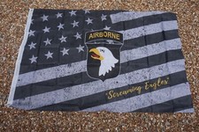 303 DRAPEAU 101 ST AIRBORNE GUERRE AVIATION USA  100X150  AVEC OEILLET  FIXATION