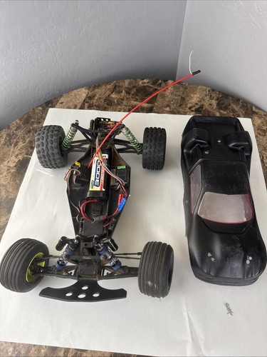 Team associated rc10 - associated,