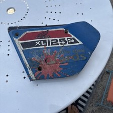 Cache Latéral Sous Selle 125