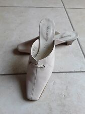 Mules vintage femme en 37 beige chaussures sabots cuir neuf