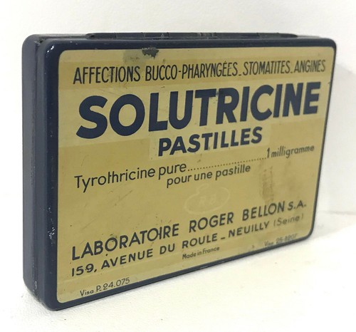 Ancienne boîte tôle de - en,