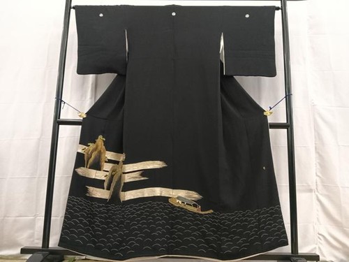 Kimono japonais noir tomesode