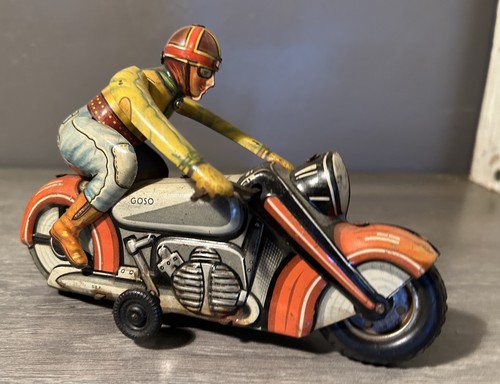 Moto acrobate ancienne - acrobate, goso