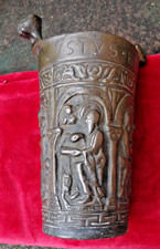 ANCIEN SEAU EAU BENITE BRONZE