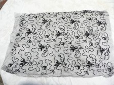 ancien tulle brodé de perles