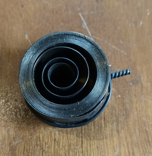 Ancien ressort pour - , pendule