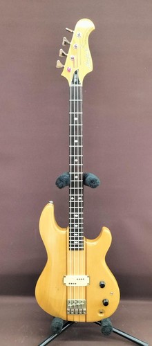 Guitare basse électrique - , aria