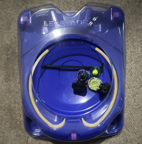 Beyblade battle stadium set - battle,