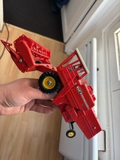 britains 1 32 Moissonneuse