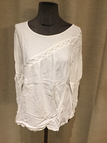 Très belle blouse blanche - très,