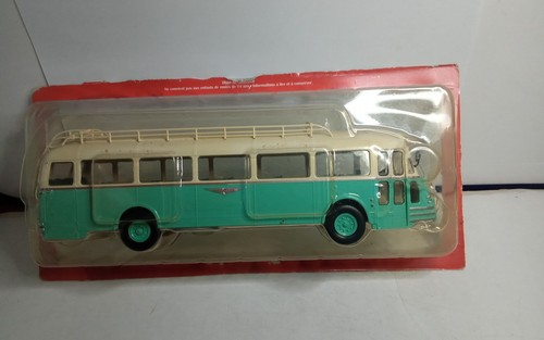 Hachette bus chausson aph - hachette,