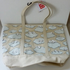 Kaws uniqlo clouds - uniqlo,