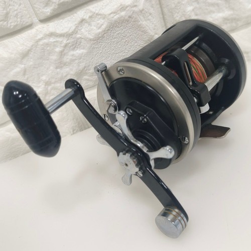 Moulinet pêche vintage - moulinet,
