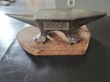 PETITE ENCLUME DE BIJOUTIER 13.5 CM