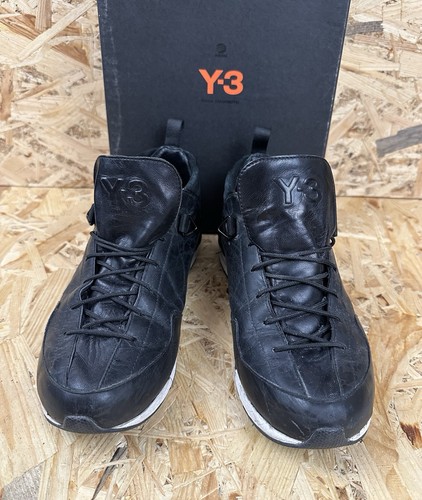 Sneakers size 5 us - sneakers,