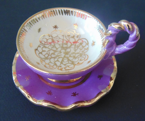 Tasse sous - et,