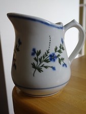 BAYEUX BX ANCIEN CREMIER PORCELAINE MODELE BARBEAU ht 11 cm n°7