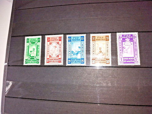 Série timbres neufs - sÉrie,
