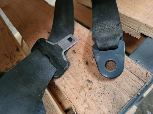 Ceinture arriere gauche