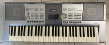 Yamaha 61-Key Touch-Sensitive
