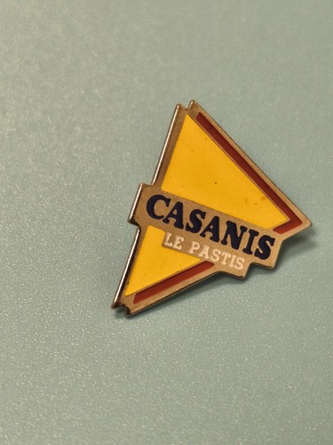 Pin vintage casanis le - pin's,
