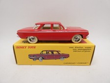 Chevrolet Corvair 552 rouge Dinky Toys Atlas 1/43 avec boite