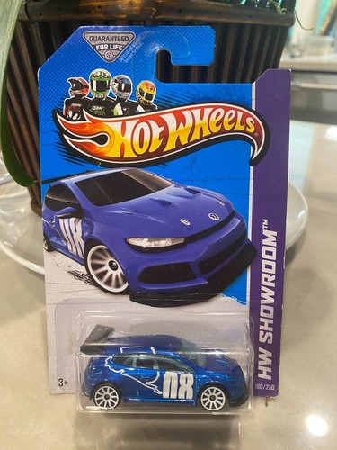 Hot wheels 2013 showroom - 2013,