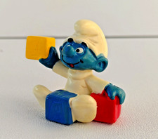 SCHLEICH 20214 Schtroumpf Bébé Jeu de cubes Avec Cube Bleu RARE PEYO1981 Vintage