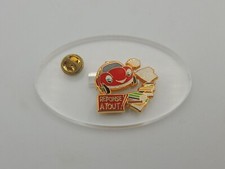 Pin's Réponse A Tout -