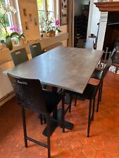 TABLE HAUTE DE CUISINE + 6 TABOURETS