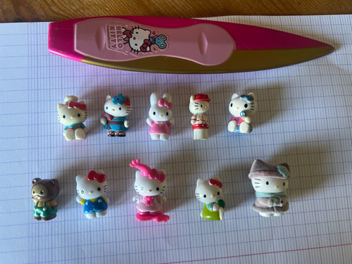 Gros lot figurines hello - gros,