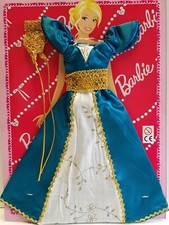 Barbie Collection les Robes de mes Voyages ROUMANIE + Head Band doré  -279