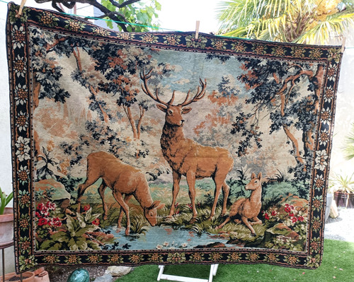 Tapisserie aux cerfs 160x120 - cerfs,