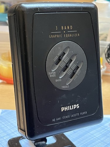Philips portable cassette - portable,