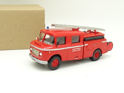 Parade résine 43 - sb, 1/43