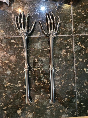 Skeleton hand arms metal salad - arms,