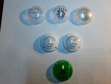 Lot de 6 capsules de champagne En Plastique.