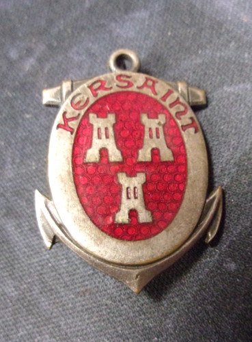 Insigne ancien contre - ancien,