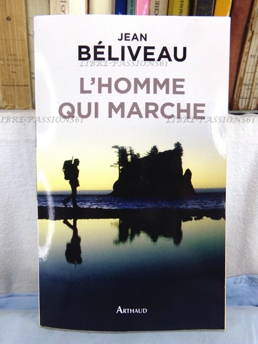 Homme qui marche - marche,, jean
