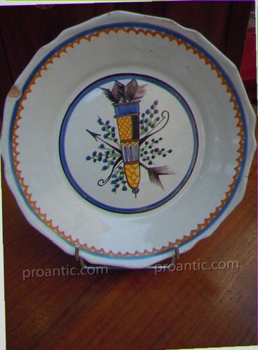 Assiette faïence polychrome - faïence,