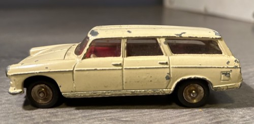 Dinky toys ancien voiture - toys,