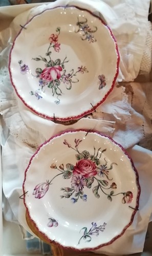 Assiettes anciennes veuve - assiettes,