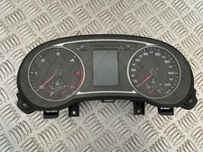 Bloc compteur - AUDI A1 I (1)