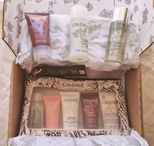 Lot trousse caudalie autres - trousse, et